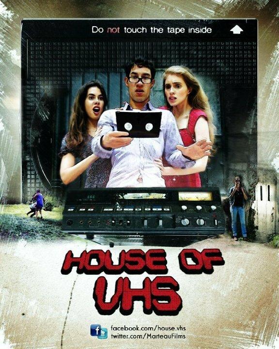 Дом видеокассеты / House of VHS (2016) 